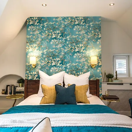 Vakantiehuis Charming & Central Pipe Lane House *